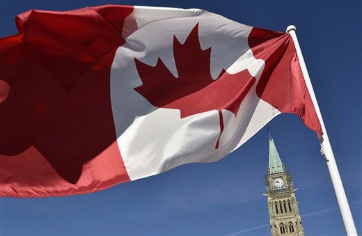 Canada sells bonds in U.S. as investors shrug off trade war