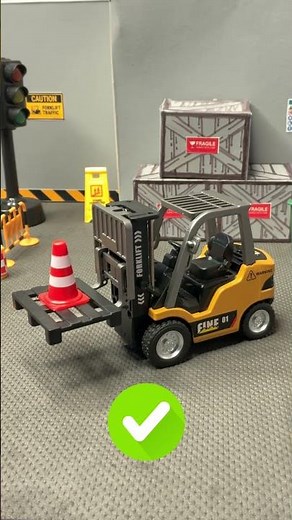 Mini RC Forklift Challenge 🚜 Powerful Lift Test Number 7