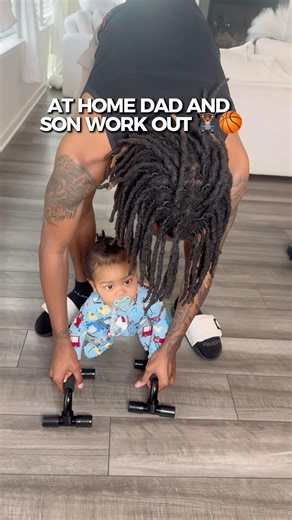 Dad and son at home work out 🏋🏽🏀