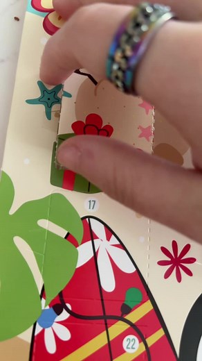 THE CHOCOLATE STARFISH!!!!!! #limpbizkit #chocolate #starfish #myheadhurts #adventcalendar