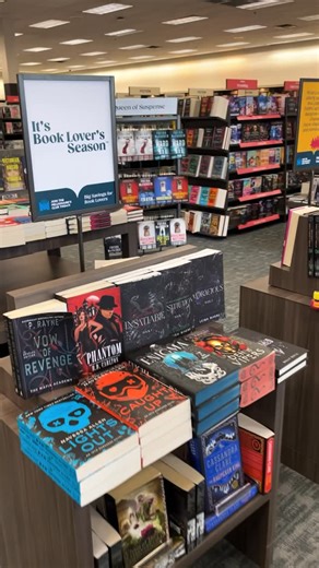 Books-A-Million on Instagram: "Nothing beats a trip to the bookstore! #booktok #booksamillion #bookstore #bookstagram"