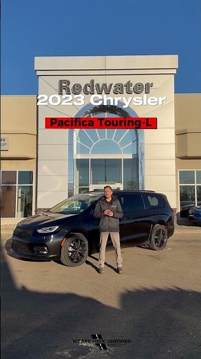 2023 Chrysler Pacifica Touring L S Appearance Review | Minivan Walkaround | STK P1974 Redwater Dodge