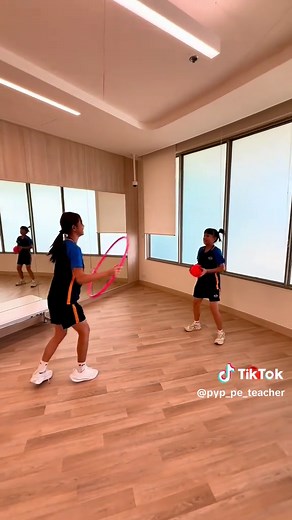 Hoop Games = endless fun! 🏀🤩 Try these creative partner challenges that promote teamwork, coordination, and lots of laughs. Whether it’s a warm-up or a station activity, these games are a great way to get students working together in PE. Tag a teacher who needs this in their lessons! . . . #pegame #FitnessFun #teamworkwins #physed #physedteacher #pe #games #teacher #teachersoftiktok #physicaleducation #physicaleducationteacher #hoop