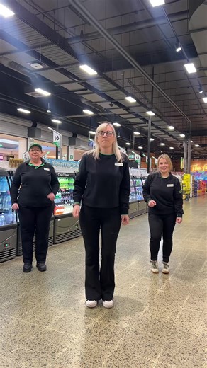 Starting our day with a happy dance#teamfun@Woolworths Northgate@Justin Neto dance moves 💕
