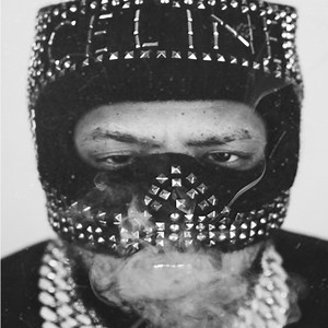 Julia Lang (feat. Trap-A-Holics)