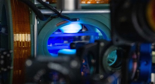 Erstes Quantensystem aus 6.100 Qubits