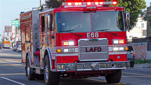 LAFD Engine 68 Responding