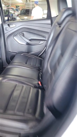 59K views · 949 reactions | Ford escape 2017 4cil automática awd $225mil | Hugo Suarez | Facebook