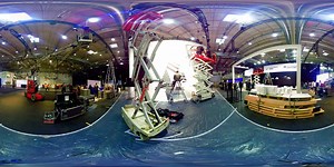 Wir haben es fast geschafft und freuen uns riesig auf den Start des OMR Festivals morgen. Der Aufbau lief den ganzen Tag auf Hochtouren und da wollten wir und die Jungs von Threesixtyrocks Euch mal zeigen, wie es gerade so aussieht in der Hamburg Messe. Mit Musik von Pala Musik. #OMR16 | OMR