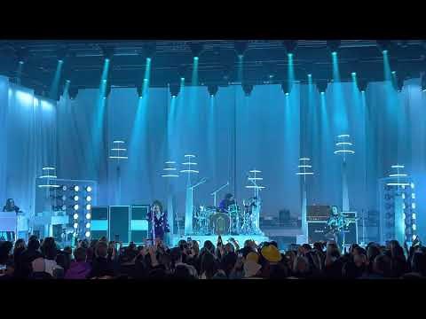 Greta Van Fleet, Heat Above (Live) at The Greek Theater in Los Angeles on 10/26/21