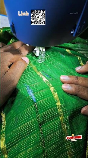 Singer M3330 Making The Cut Sewing Machine with 97 Stitch Application (Metallic Blue)