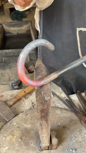 Turning an Iron Rod into a Perfect Forged Ring | Satisfying Blacksmithing. #shorts