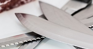 This is how to sharpen a serrated knife the right way