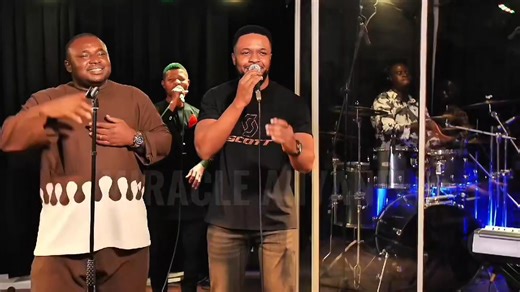 1.6M views · 88K reactions | Igbo praise songs will make you dance Miracle Anyanele Live Performance | El Planet Music | Facebook