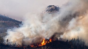 90,000-acre Sequoia Fire continues to move west. Portions of Three Rivers under mandatory evacuations
