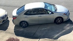 Driver makes pathetic attempt at parallel park