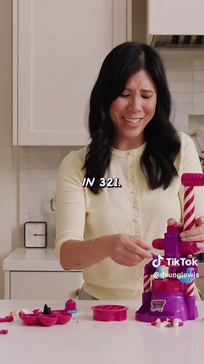 Testing a Candyland Candy Maker Review
