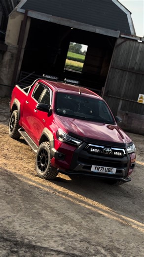 38mm spacers no more 😅 #toyota #n80hilux #incincibleX #lazerlamps #invinciblebynameinvinciblebynature #rearsteer🥵 #fypシ #fypシ #MemeCut