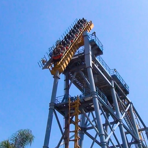 This rollercoaster drops you at an insane 90 degree angle 😱 🎥 Theme Park Review | UNILAD Adventure