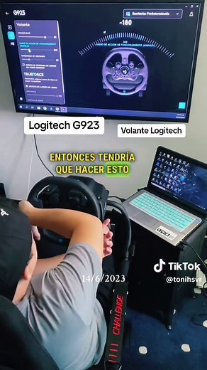 #Recuerdos para configurar el volante en PC esto es lo que a mí me a funcionado, podrías intentar hacerlo dentro de ese rango y ver cuál es más cómodo o tiene el giro necesario que tú necesitas! Consola: Steam/PCVR Volante: @logitechg #logitechg923trueforce Silla: @playseat #playseatchallenge Visor: @metaquest #quest2 #f123game #automobilista2 #pcvr #logitechg923trueforce #rtx4080 #lenovolegion #playseatchallenge #simracing #tonihsvr #ams2 #realidadvirtual #simracingsetup #racinggame #porsche #v