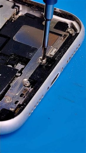 Stripped Screw? 💥Welding a Screwdriver to LOOSEN.