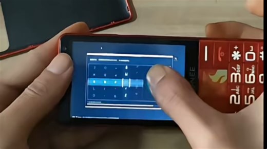 手机电池更换详细教程，轻松解决电量焦虑！