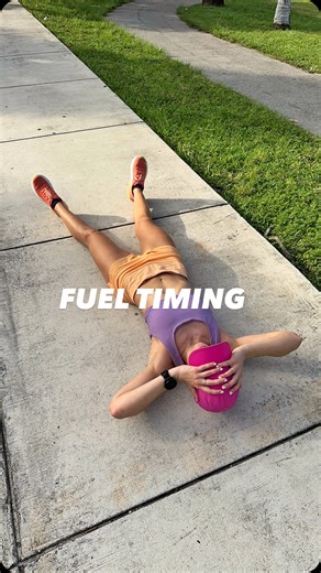 Lindsey M De Caro on Instagram: "if you want to improve performance. Why? Your body runs on time, not miles. Your muscles don’t know or care how far you’ve gone. They care about: How long they’ve been working & How hard Fuel depletion (glycogen use) and fuel absorption both happen on a clock, not a GPS map. If you take a gel every 5 miles: at an easy pace, that might be every 45–50 minutes but at race pace, that might be every 30–35 minutes Glycogen depletion is time + intensity dependent Two at