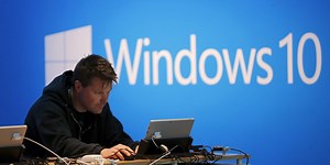 How to install Windows 10 onto a new computer using a USB drive