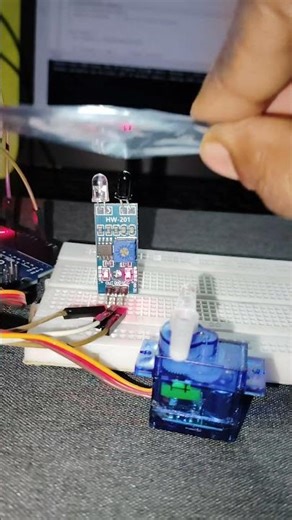 🔥IR Sensor Controlled Servo Motor#arduinouno#irsensor#arduinoideas#viralshort#ytshort