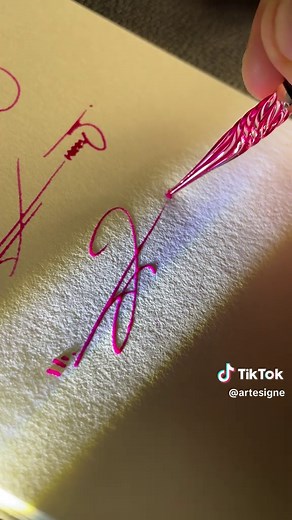 Guide to Signing the Letter L Smoothly