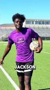 Day 6 of trying to hit this ball into the blue bin⚽️🚹 I Finally Did It! #wilondjaloni #loni #soccer