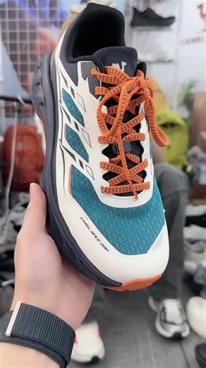 【Mount Shadow】Camel Crown Hiking Shoes Thick-Soled Trail Running Shoes Professional Outdoor Sports Shoes G16BX52037/G26BX52029