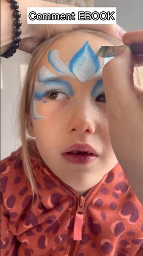 Cute Elsa face painting tutorial #facepaint #elsa #frozen #facepainter #shorts #facepaintideas #art