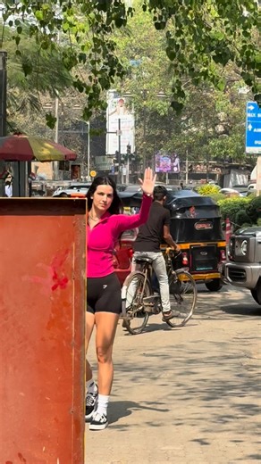 Paps Trail on Instagram: "Natasa Stankovic spotted with a friend at Bandra, keeping it stylish and casual with effortless charm. ✨ #NatasaStankovic #BandraSpotted #Spotted"