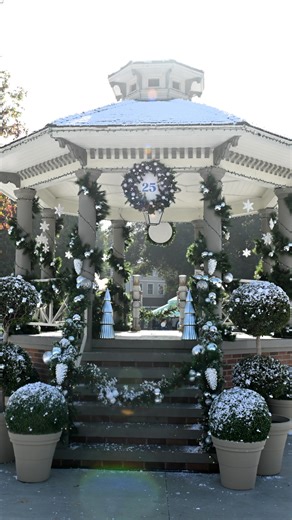 31 comments | Holidays Made Here returns to Warner Bros. Studio Tour...