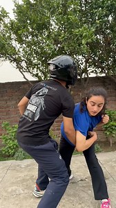When someone grab your hand [learn self-defense technique against hand grab]#selfdefense #kravmaga #martialart #kickboxing #boxing #karate #mma #judo #ufc #mma | Selfdefensewithbs