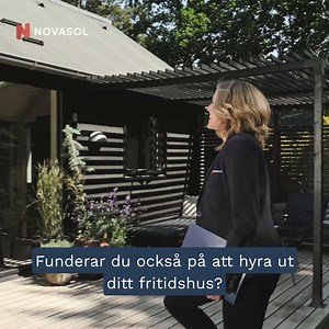 Äger du ett fritidshus? 🏡 Har du funderat på att hyra ut det? Fritidshusuthyrning är enkelt och med NOVASOL får du fler bokningar och högre intäkter. 💰 | NOVASOL