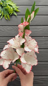 589K views · 11K reactions | Wow! Amazing Idea Gladiolus Crepe Paper Flower DIY Decoration Craft #homedecor #paperflowers #papercrafts #diycrafts #craftideas #flowers #diy #crepepaper #fyp #usa | Origami Amazing | Facebook