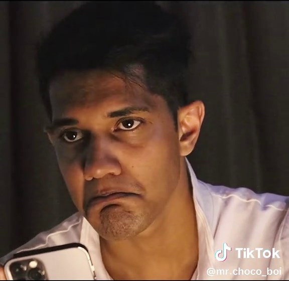 Tessa Meets Hardin: A Scene from After Movie