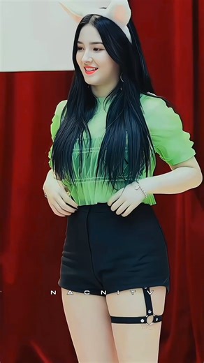 Bts Vx 😍 and nancy momonand whatsAppstatus shoot #btsarmy #nancy #viralvideo #kpop