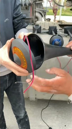 part 2664 The Scania-specific horn and signal lights for trucks