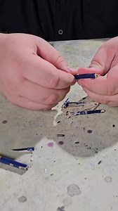 Physical experiment: Graphite light bulb. | MuchBlast