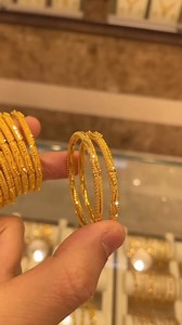 86K views · 686 reactions | Latest stylish gold bangles designs for women ✨✨✨ #reelsvideo #viralreels #jewellerydesign #goldjewellery #jewellerycollection #jewellery #bangles | Siddiquea Gold Jewellery | Facebook