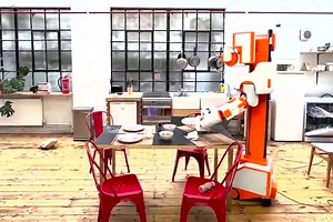 Alfie: el robot doméstico que hace la cama y levanta la mesa, pero que (todavía) necesita un poco de ayuda humana