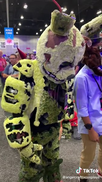 Cosplay Fun at LACC with Springtrap and Purple Guy