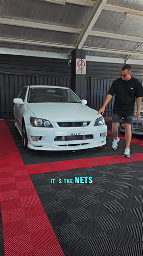 Explore the Tom's 280T Toyota Altezza Performance