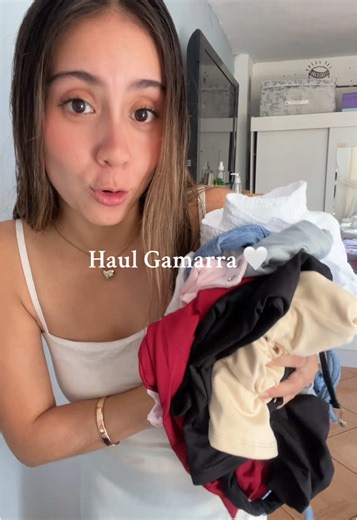 Exploring Haul Gamarra: Affordable Women's Outfits in Peru