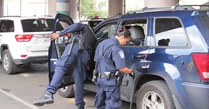 How Heroin Flows Over the Border and Into Suburbia