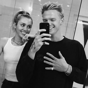 A complete timeline of Miley Cyrus' famous exes