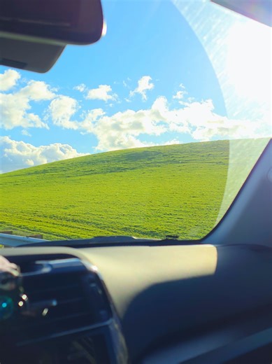 Frutiger Aero Aesthetic in Windows XP